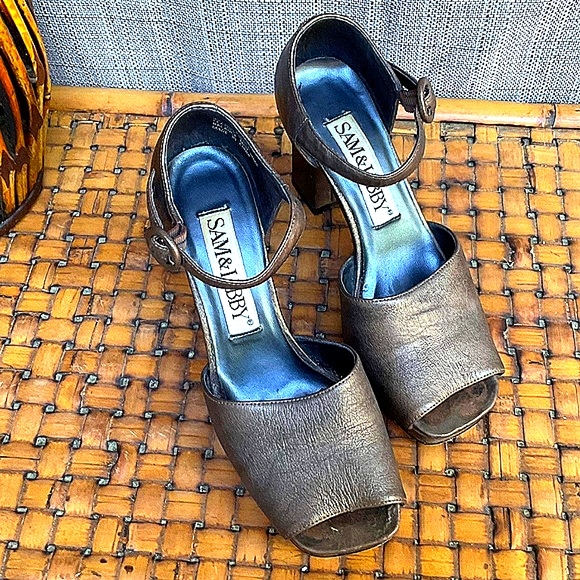 Vintage 90s GunMetal Open Toe Shoe - Picture 1 of 6